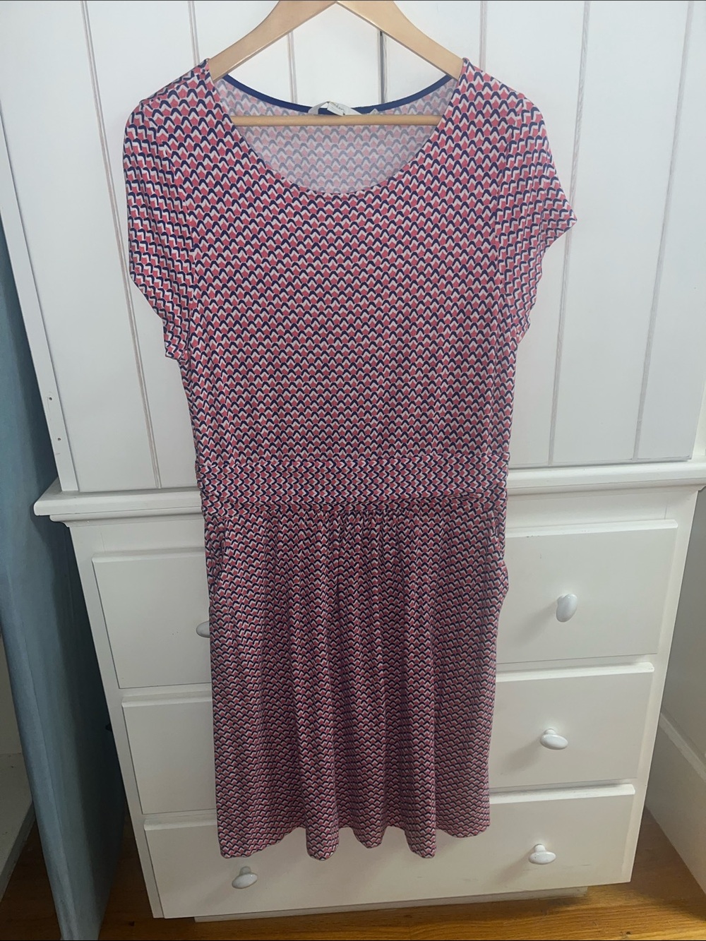 Boden Amelie Print Pink and Navy Geo Short-Sleeve Midi Dress